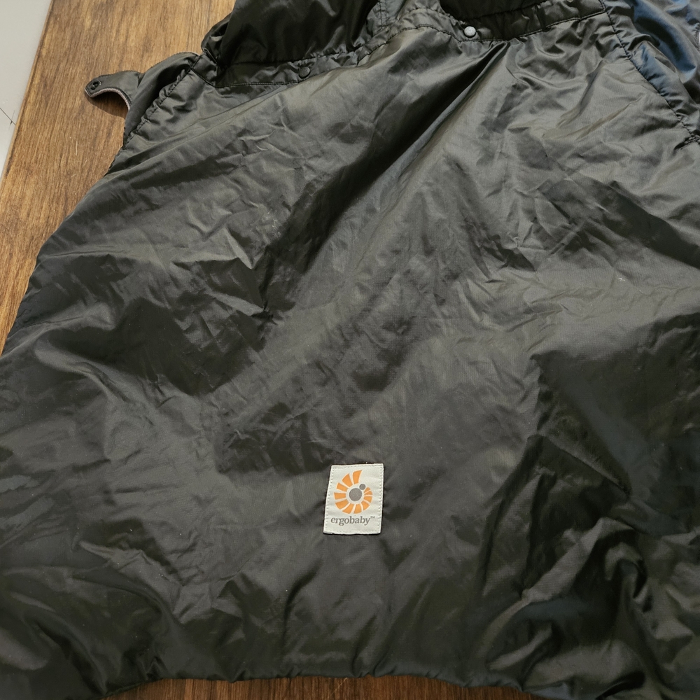Ergobaby Black Winter Carrier Cover